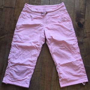 🍋Lululemon!🍋 Dance Studio Crops